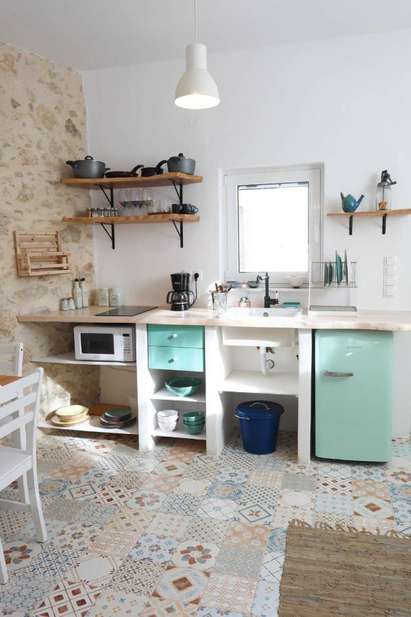 Ravi Boutique Home - 1 Minute Walk From Beach Kalyves Eksteriør billede