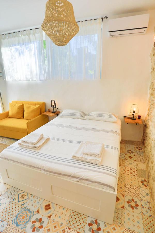 Ravi Boutique Home - 1 Minute Walk From Beach Kalyves Eksteriør billede