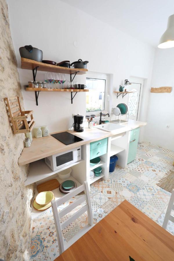 Ravi Boutique Home - 1 Minute Walk From Beach Kalyves Eksteriør billede