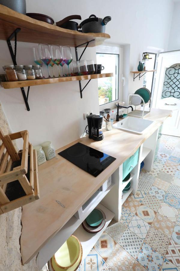 Ravi Boutique Home - 1 Minute Walk From Beach Kalyves Eksteriør billede