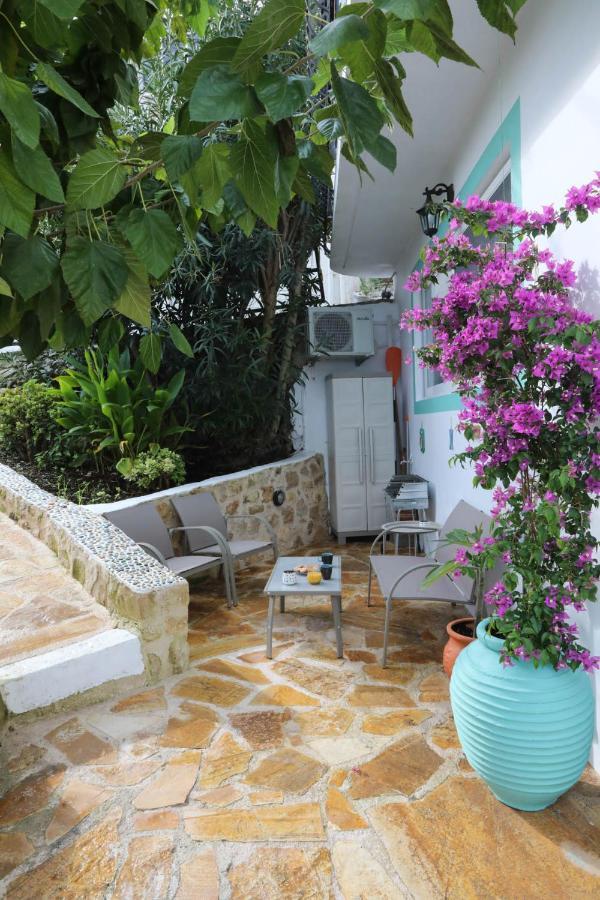 Ravi Boutique Home - 1 Minute Walk From Beach Kalyves Eksteriør billede