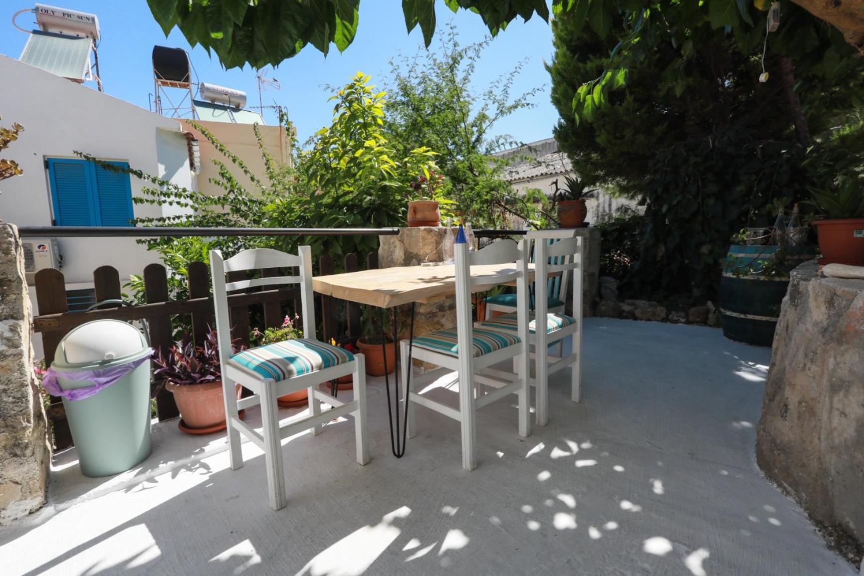 Ravi Boutique Home - 1 Minute Walk From Beach Kalyves Eksteriør billede